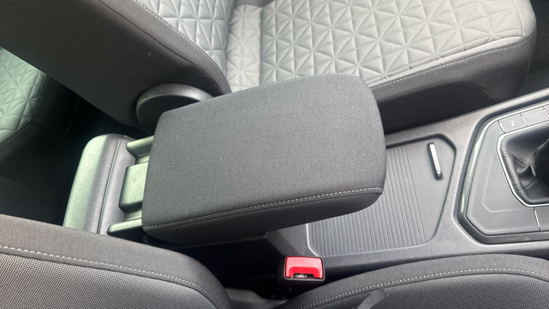 Volkswagen Tiguan 1.5 TSI 150 Life 5dr Petrol Estate